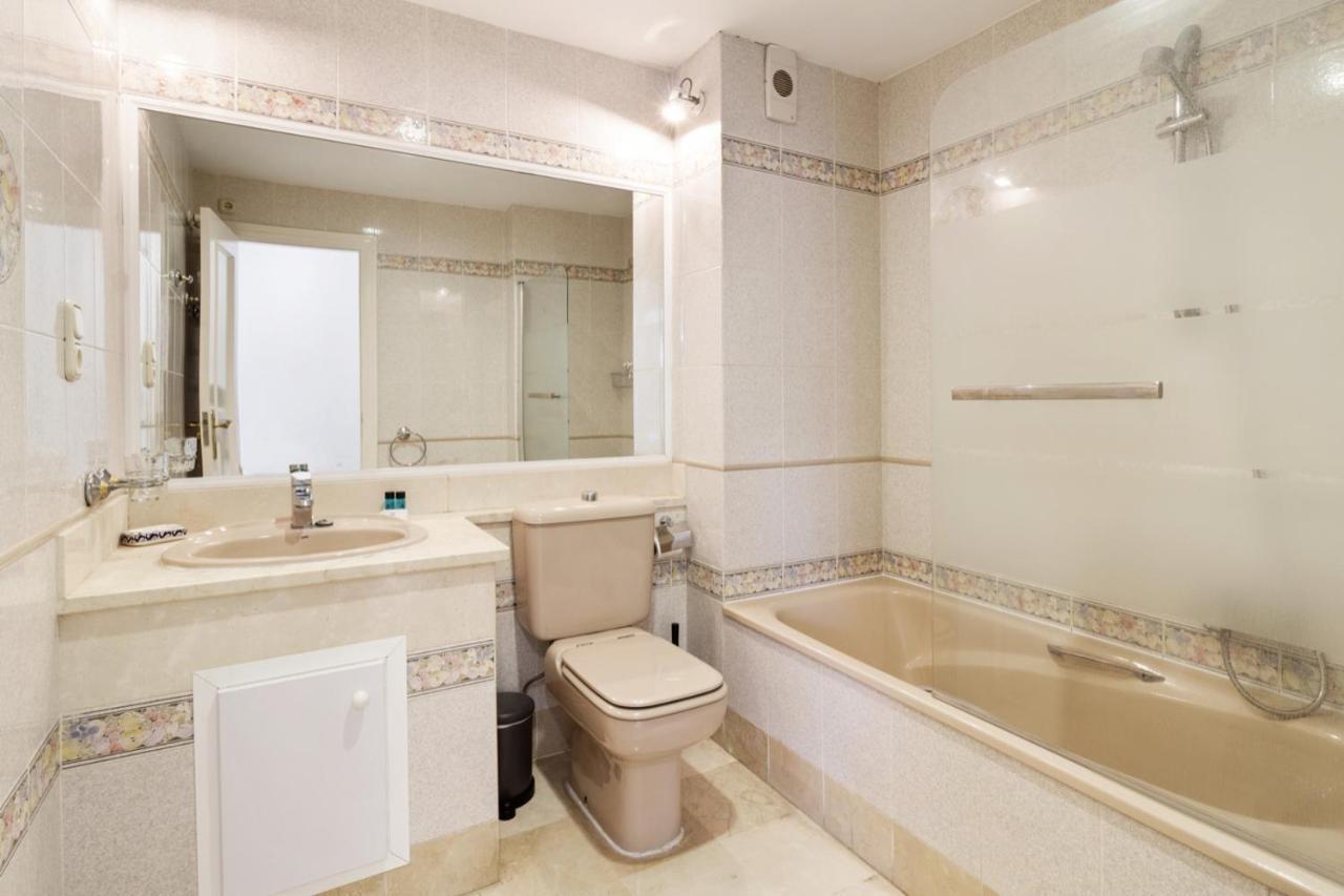 Matchroom Country Club Resort Фуэнхирола Экстерьер фото